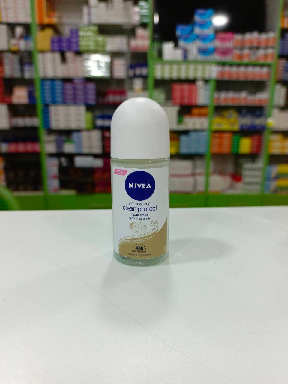 Nivea Женский шариковый антиперспирант «Чистая защита с квасцами и витамином Е» 48 часов 50 мл