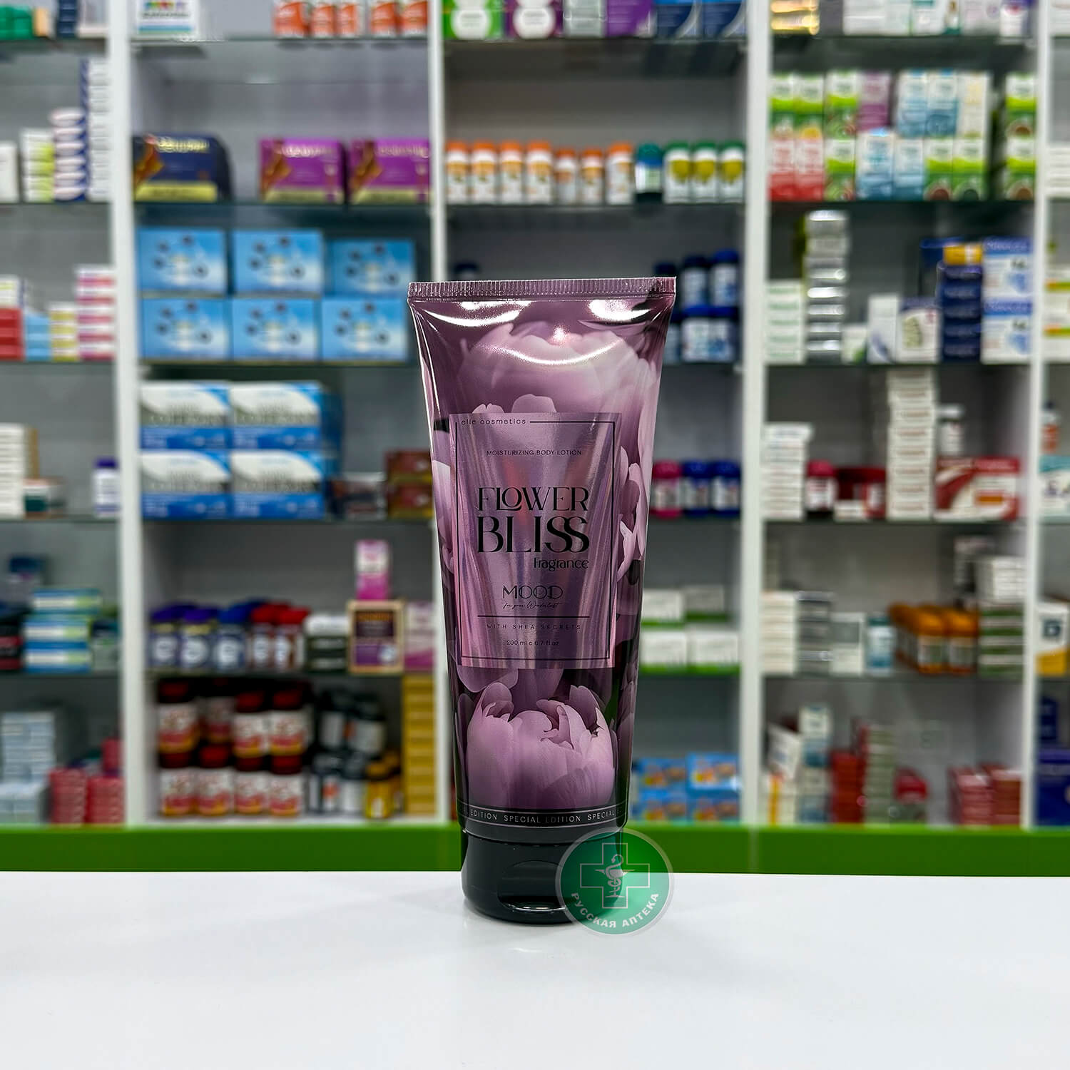 Elle Cosmetics Mood Увлажняющий лосьон для тела с ароматом «Цветочное блаженство» 200 мл