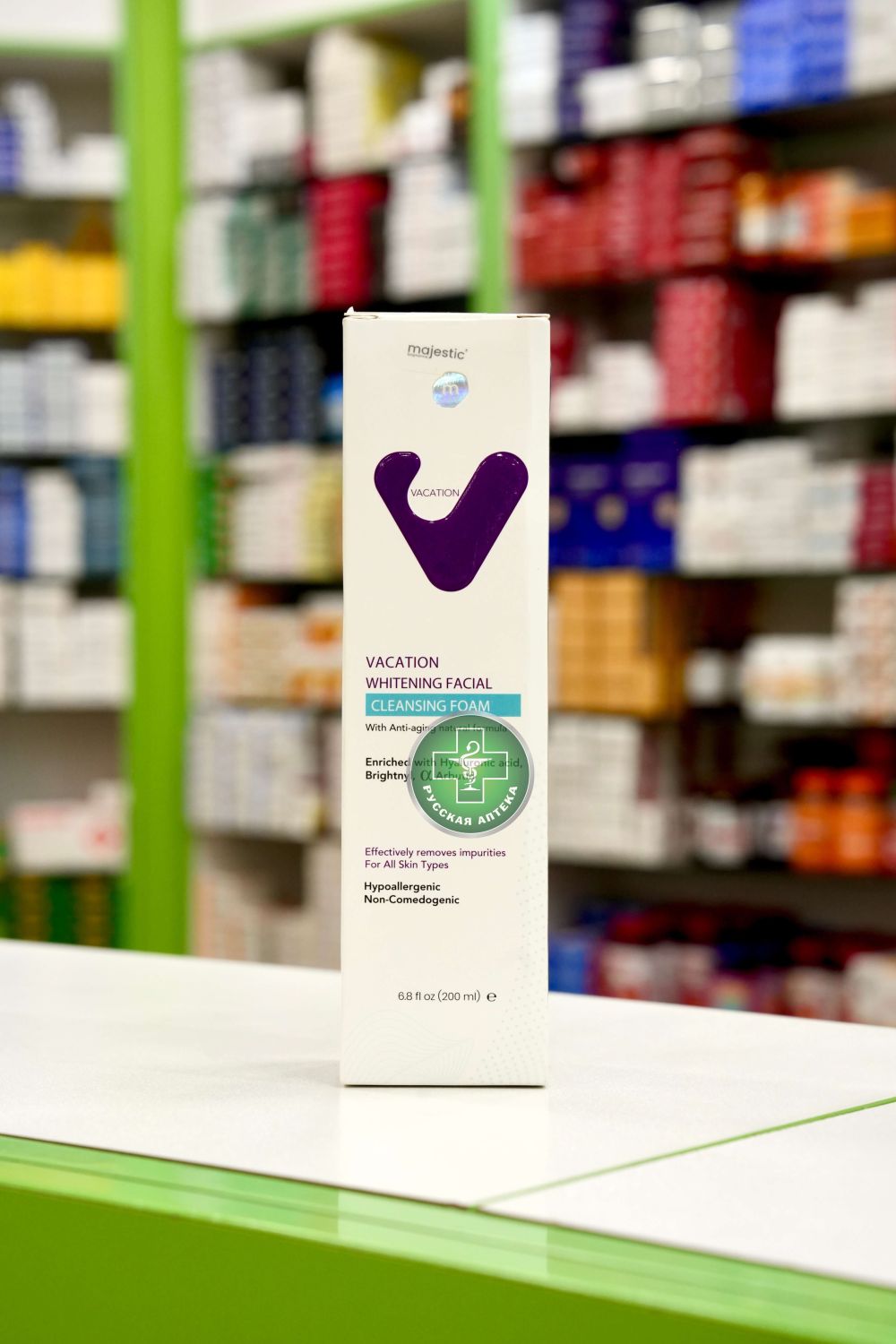 Вакейшен Отбеливающая пенка для умывания 200 мл