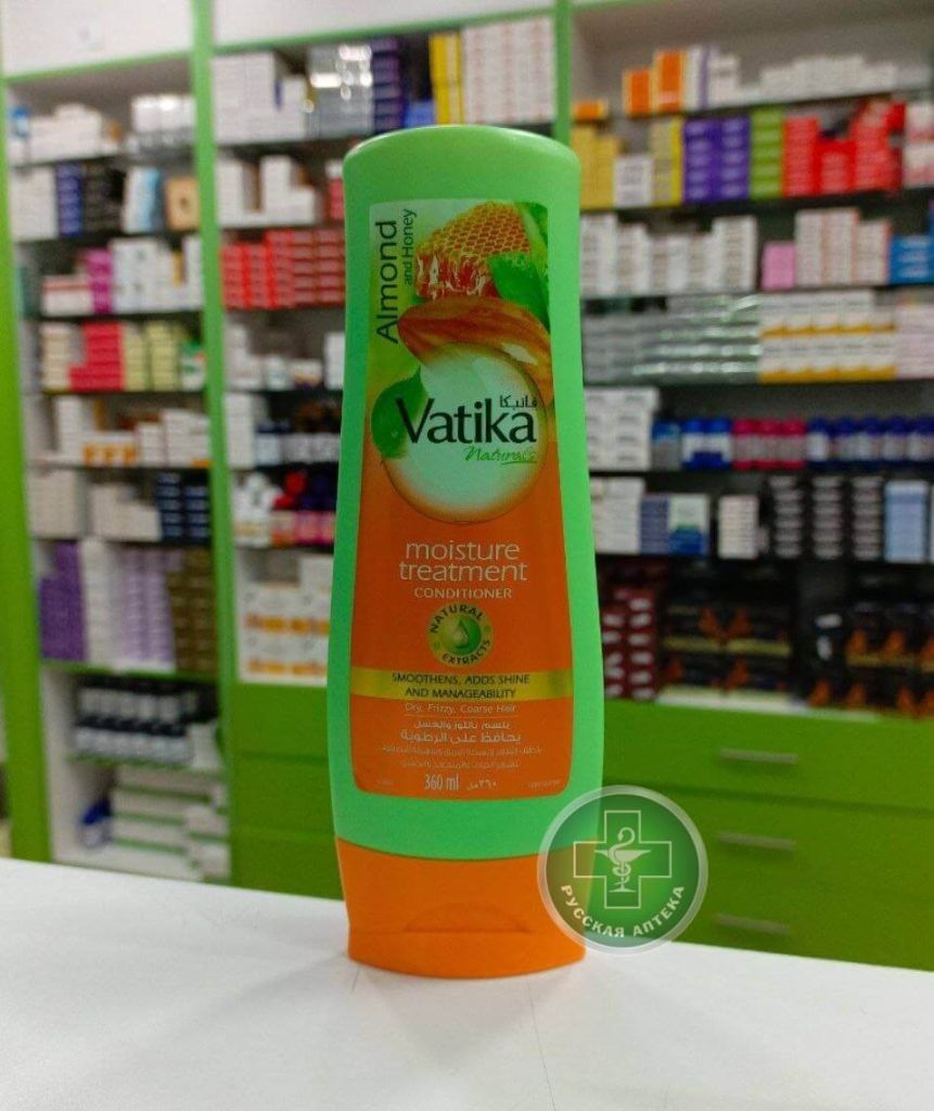 Vatika Naturals Moisture Treatment Conditioner with Almond and Honey for dry, frizzy, and coarse hair 360 ml