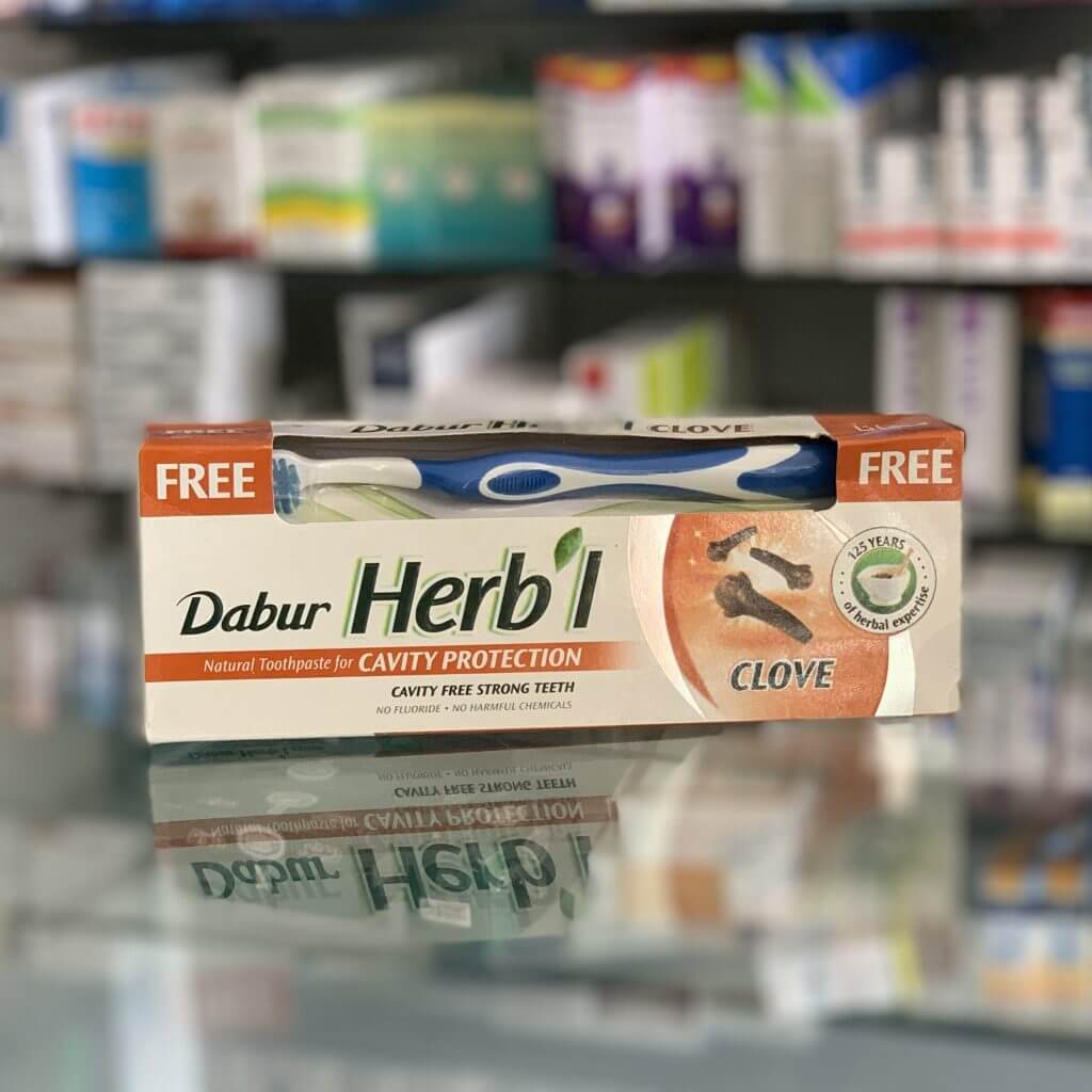 Dabur Herbal Toothpaste with clove 150 ml