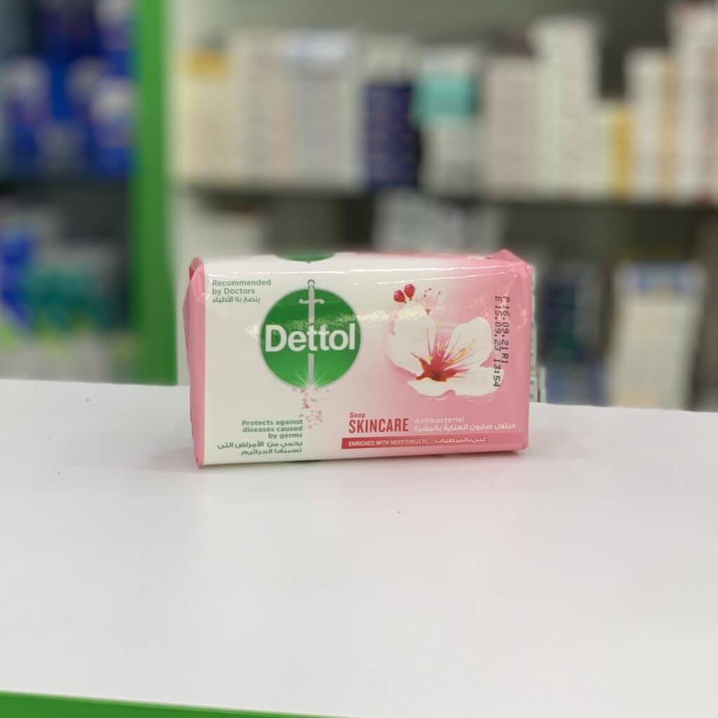 Dettol Skincare antibacterial soap with rose and cherry blossom scent 165 gr