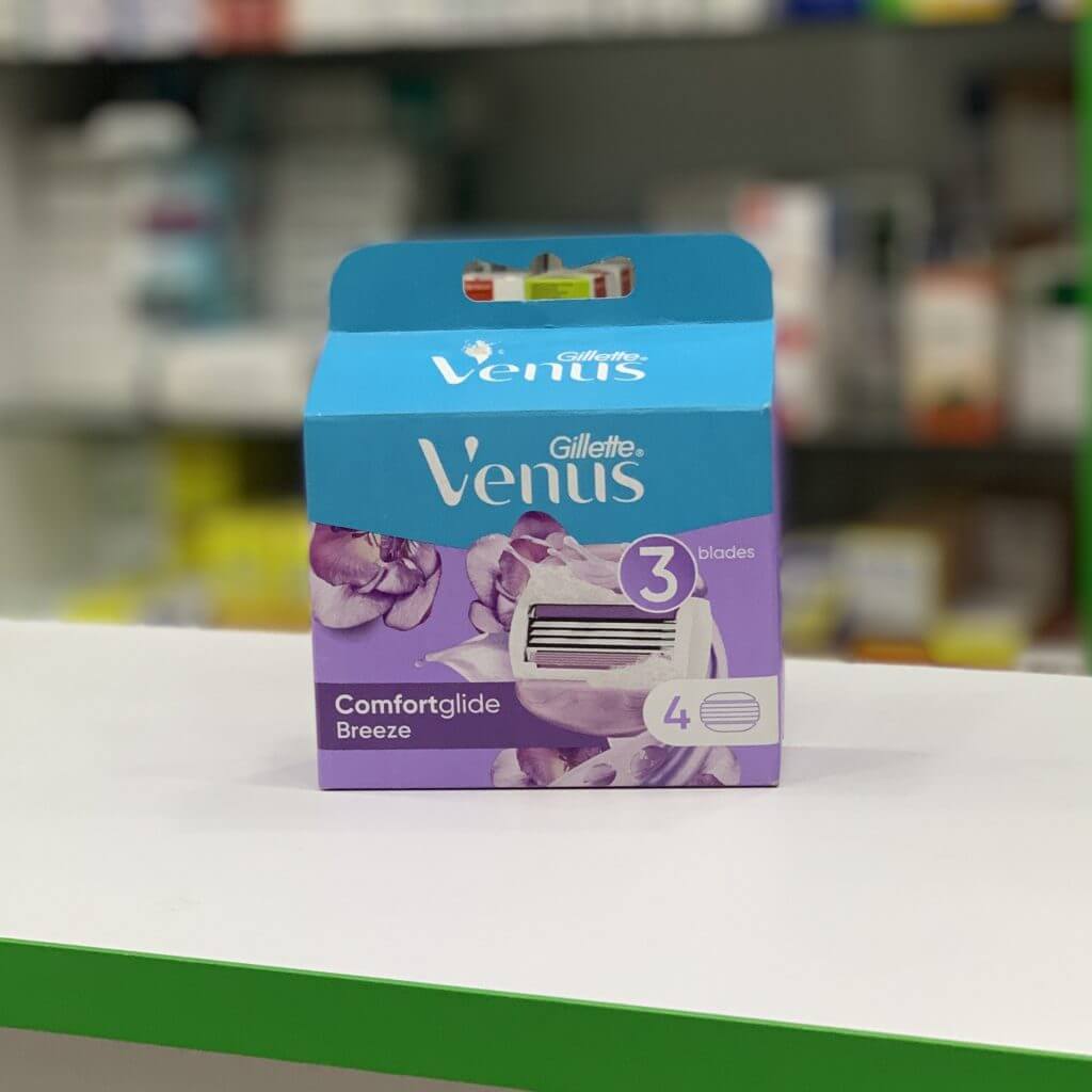 Gillette Venus Comfortglide Breeze 4 razors with 3 blades
