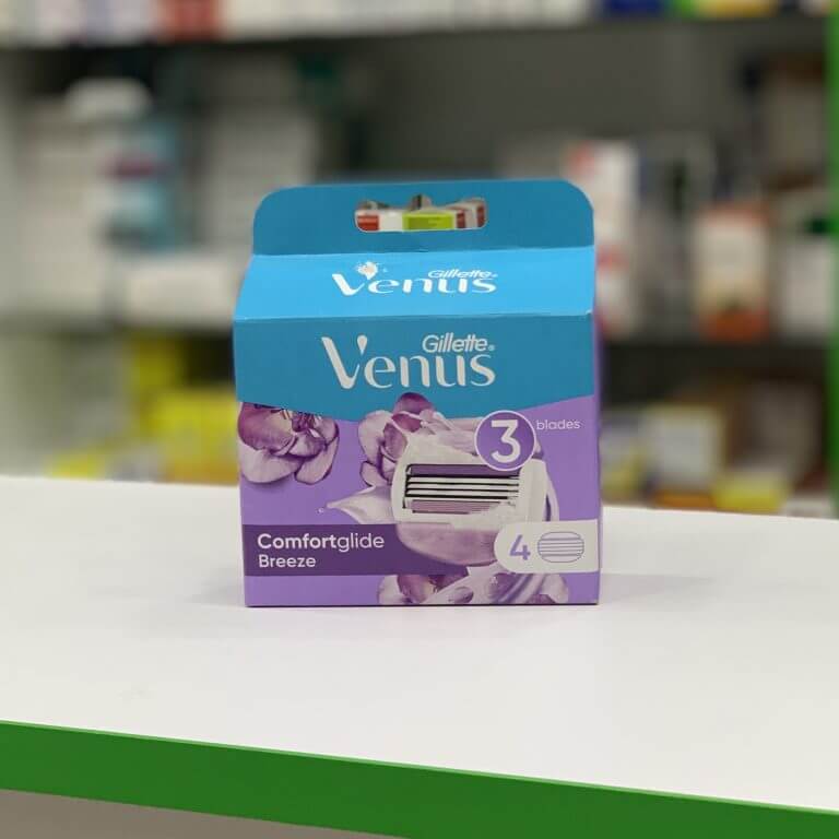 Gillette Venus Comfortglide Breeze 4 razors with 3 blades