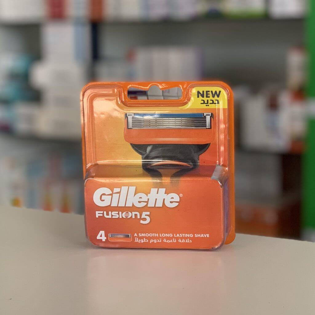 Gillette Fusion 5 4 replaceable razor heads